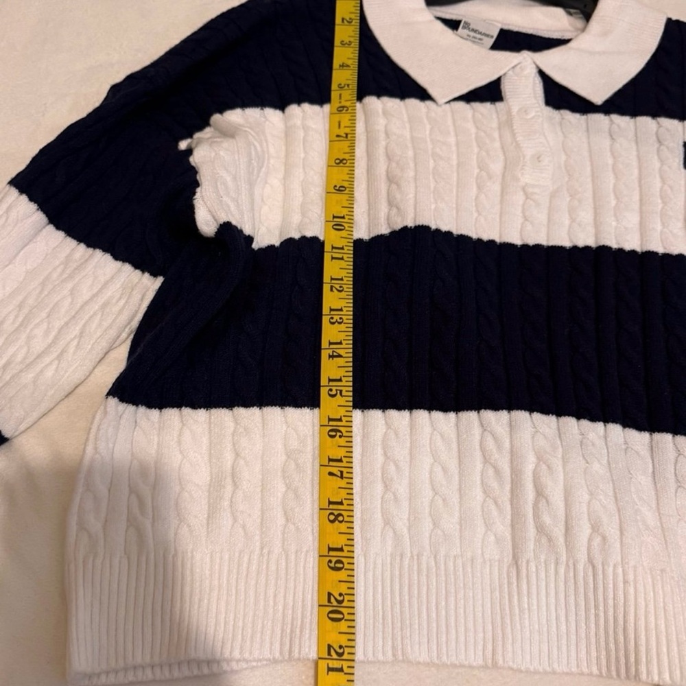 No Boundaries Women's Cable Knit Collared Pullover, XL - Picture 5 of 6
